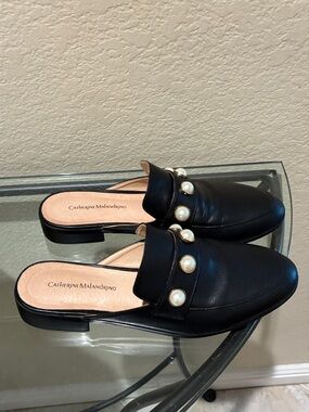 Catherine Malandrino Black Pearl-Embellished Women's Leather Mules